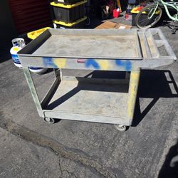 Rubbermaid Utility Cart