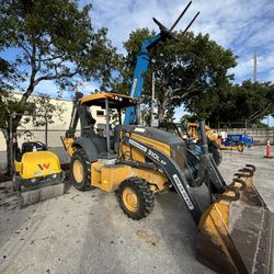 John Deere 310K Backhoe 