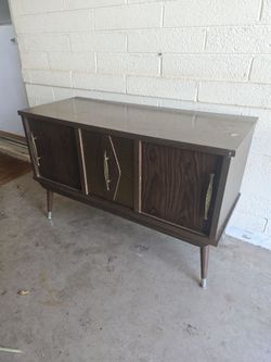 Vintage cabinet