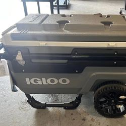 Igloo 70 Qt Trailmate Roller Cooler