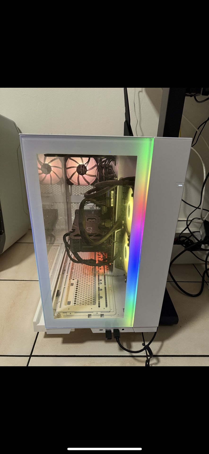 Custom Gaming PC – RTX 4070 / i7-13700K / 32GB DDR5 / 2TB SSD (White Build)
