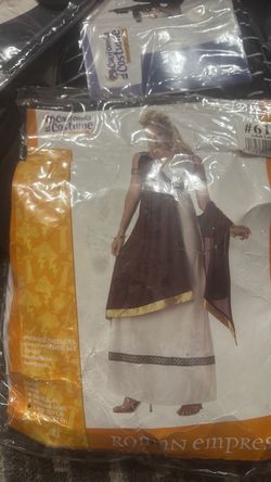 Costume