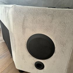 Speaker Corner Table