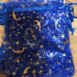 69 Little Gift Bags