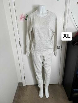 New Women's Thermal Set Size XL 