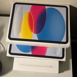 Brand New iPads And Apple Pens