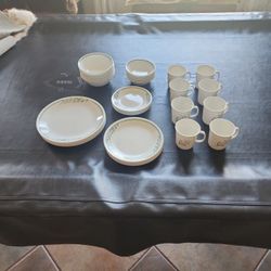 Corelle corningware dishes