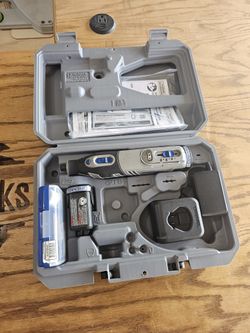 Dremel 8220 With 2 Batteries