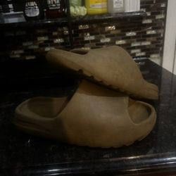 Yeezy Slides