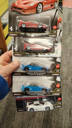 Hot Wheels Premiums Mainlines Freightliner 