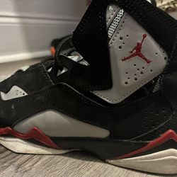 Jordans Size 6Y