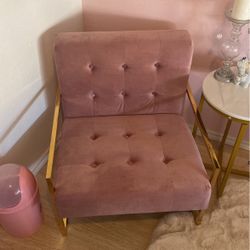 Pink lounge chair