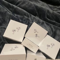 Audifonos  $40    Earpods 