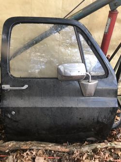 Chevy GMC door right side 1977 - 1991