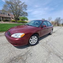 2005 Ford Taurus