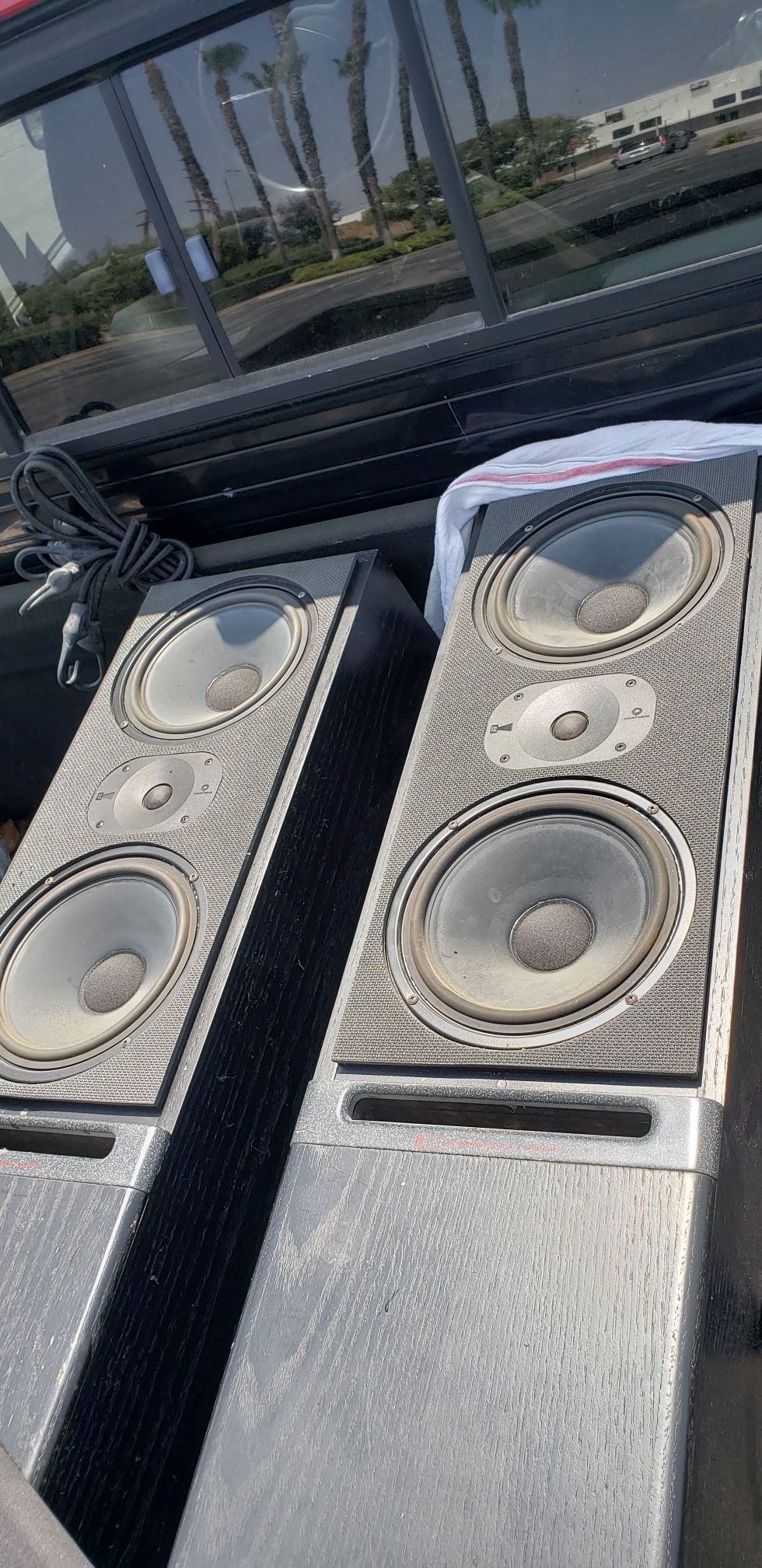 RSL CG-82 speakers