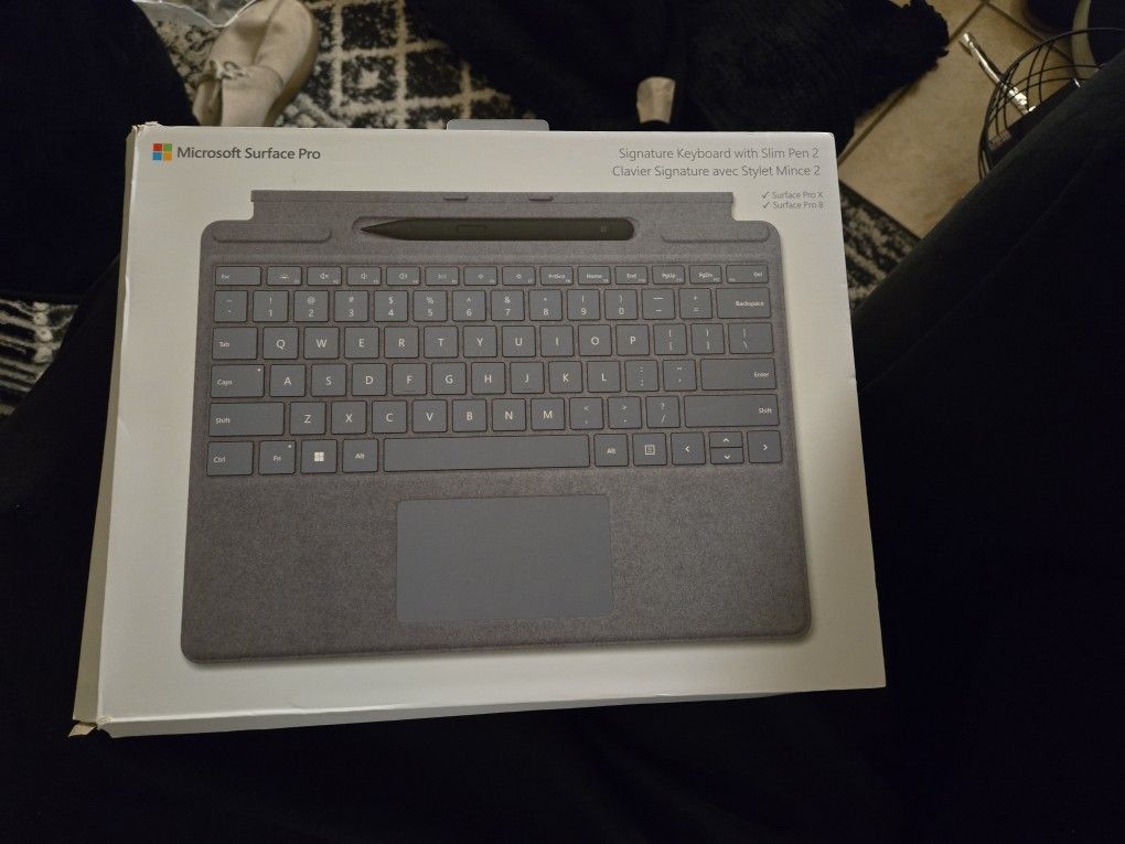 Keyboard With Slim Pen 2  (Microsoft Surface Pro)