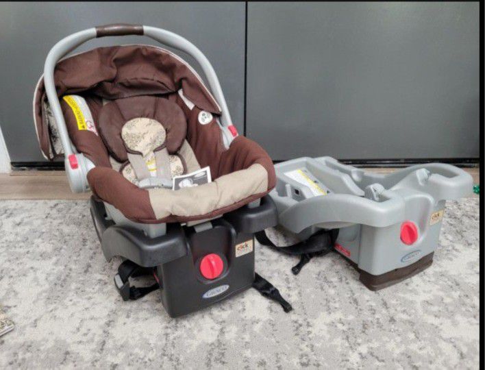 Infant Car Seat & 2 Car Install Bases