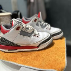 4y Jordan 3 Retro 