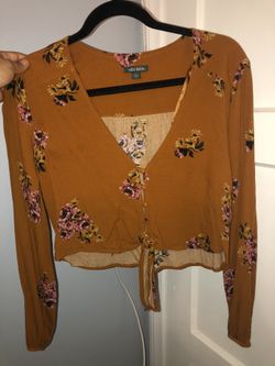 WILD FABLE BRAND FROM TARGET SIZE SMALL