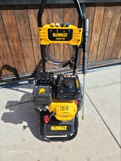 Dewalt 3400psi gas pressure washer