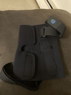 Hinge Wrap Around Knee Brace Model 60X