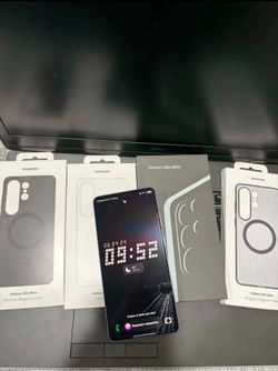 Vendo o Cambio ‼️
Samsung Galaxy S26 Ultra 5G 

Tmobile Solamente
256gb
12gb ram 
Como Nuevo
Con Caja y Accesorios Originales
