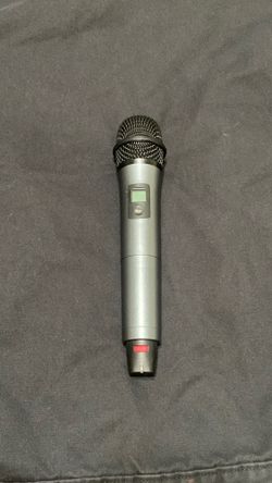 Sennheiser wireless microphone