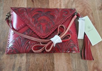 Hand Tooled Leather Crossbody/Clutch NWT