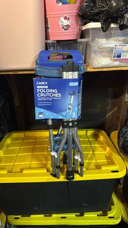 Folding Crutches 