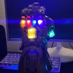 Lego Infinity Gauntlet