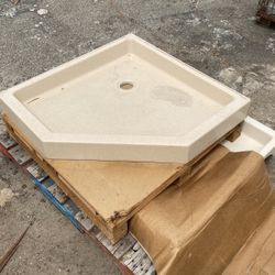 36” X 36” Neo Angle Shower Pan