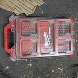 Milwaukee PACKOUT Storage Organizer Impact-Resistant Poly 5 compartments 