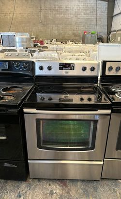 Maytag Stainless Electric Range - Sleek GlassTop