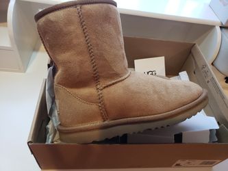 Classic II Boot
Kids'
chestnut
US Size: 2