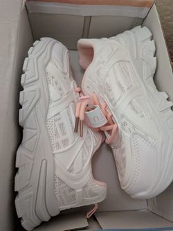 Girls Tennis Shoes