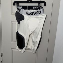Nike Pro