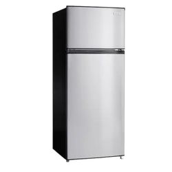 7.1 cu. ft. Top Freezer Refrigerator in St ainless