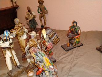Paper Mache Handcrafted Figurines