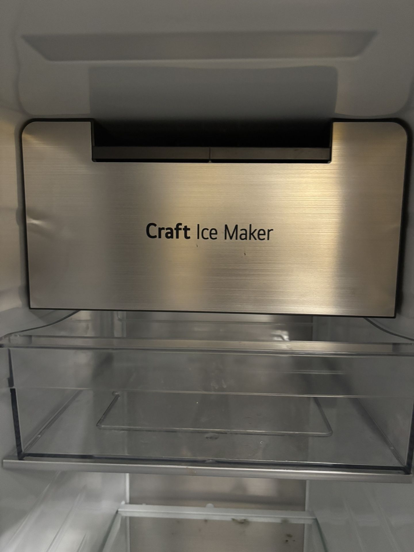 LG REFRIGERATOR