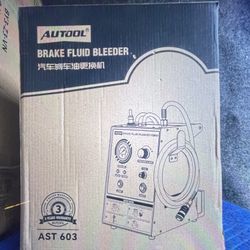 Brake bleeder NEW