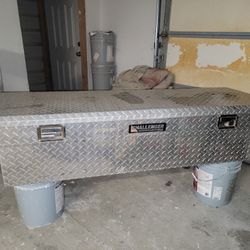 Tool Box off a Chevy Colorado 