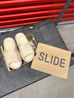 Yeezy Slides  - Bone