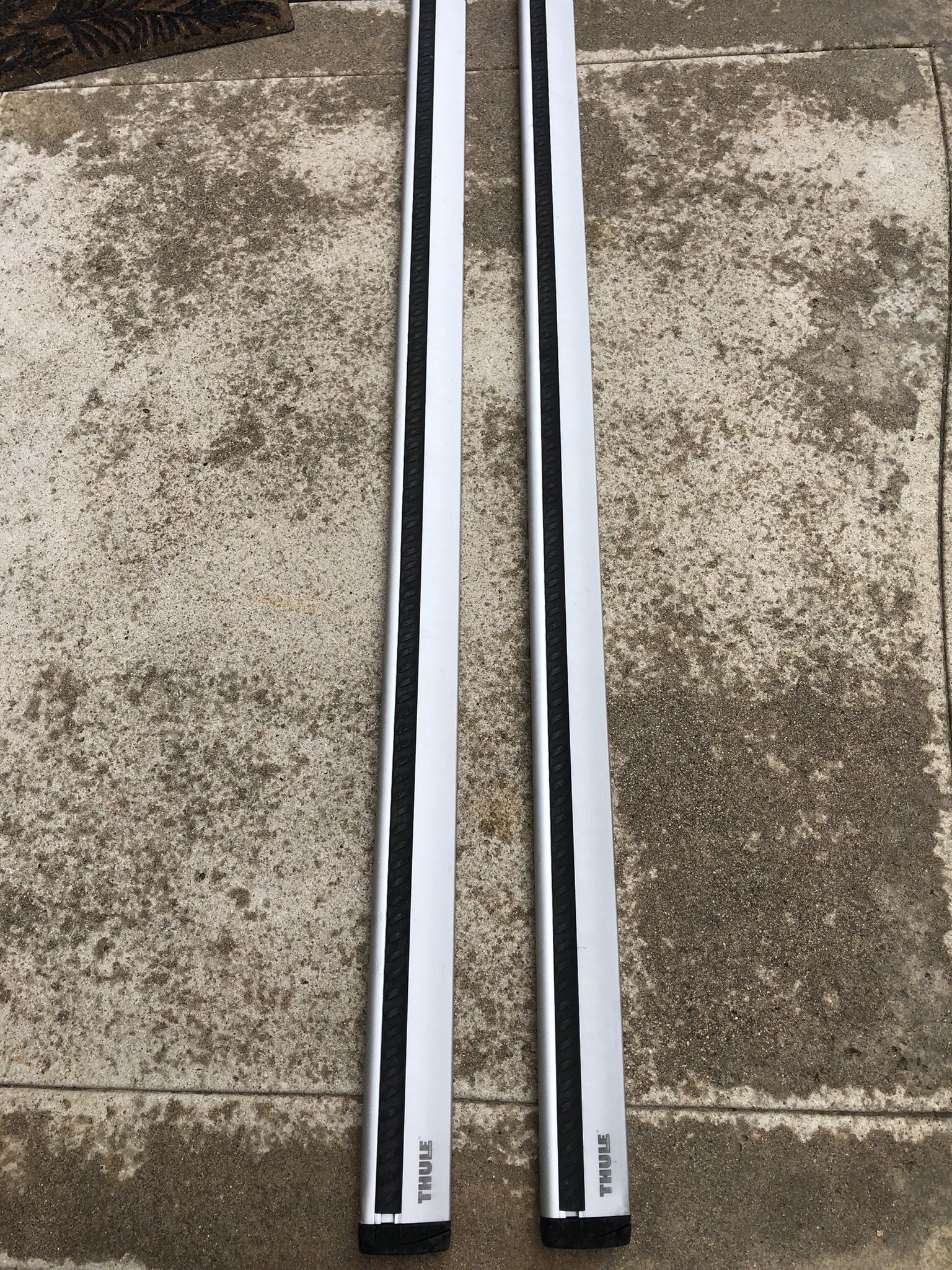 60” Thule Aeroblade Load Bars ARB60