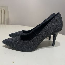 Black Sparkly Pointed Heels Size 9