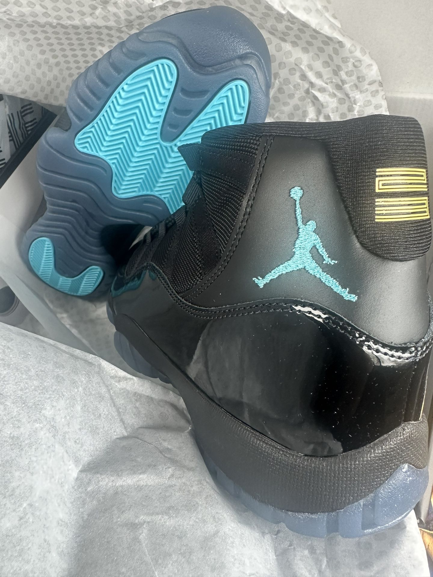 Jordan Retro 11 Gamma Sz6.5y