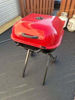 Walk-A-Bout portable charcoal grill