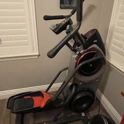 Bowflex M5 Max Trainer
