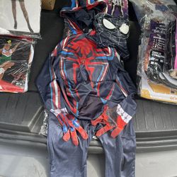 Medium Spider-Man costume with removable mask