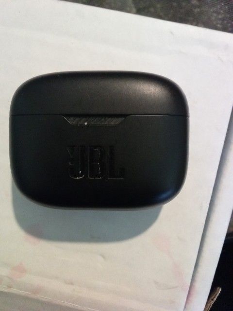 JBL EARBUDS